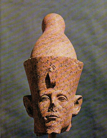   The Luxor Museum of Ancient Egyptian Art, Catalogue, American Research Center in Egypt Cairo 1979