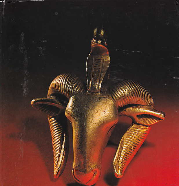ISBN: 3-8053-0332-7 Description: hardback, 310 pp. (23,5x21,5 cm), figs. Condition: very good Weight: 1270g.  Ed. by J. Settgast, Von Troja bis Amarna, The Norbert Schimmel Collection, Philipp von Zabern, Mainz 1978